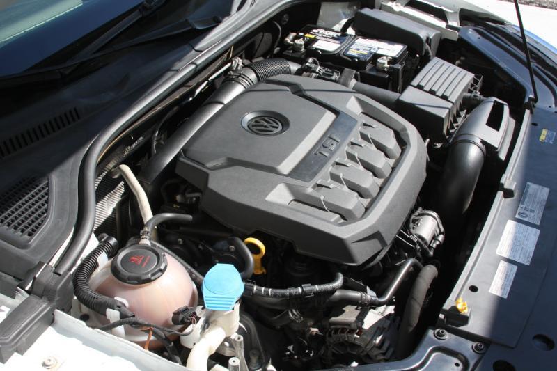 Volkswagen Passat SE 2020