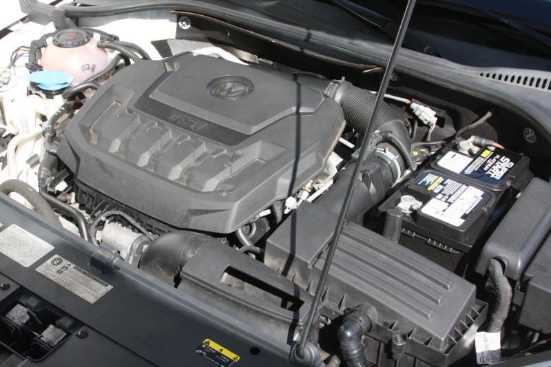 Volkswagen Passat SE 2020