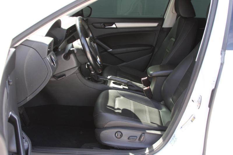 Volkswagen Passat SE 2020