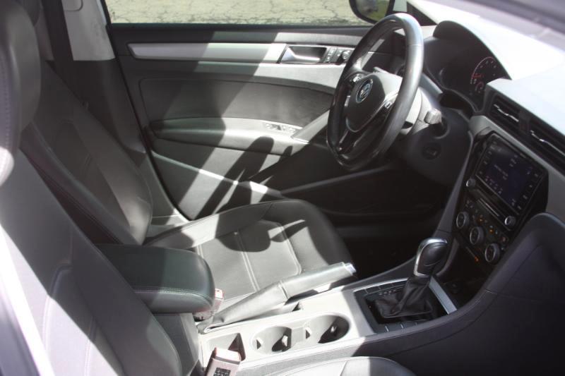 Volkswagen Passat SE 2020