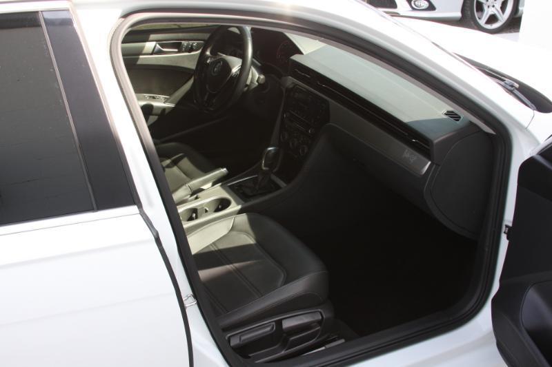 Volkswagen Passat SE 2020