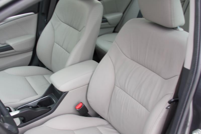 Honda Civic EX-L Sedan 5-Speed AT 2013