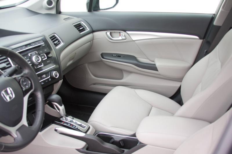 Honda Civic EX-L Sedan 5-Speed AT 2013