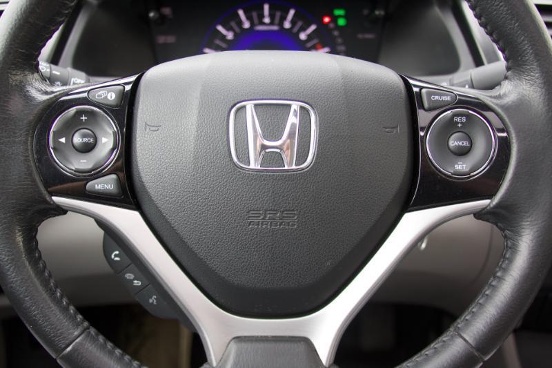 Honda Civic EX-L Sedan 5-Speed AT 2013
