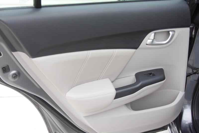 Honda Civic EX-L Sedan 5-Speed AT 2013