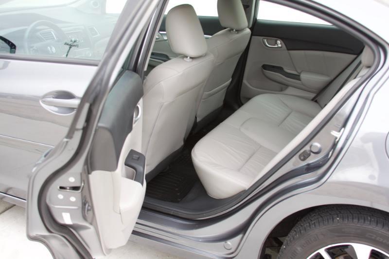 Honda Civic EX-L Sedan 5-Speed AT 2013