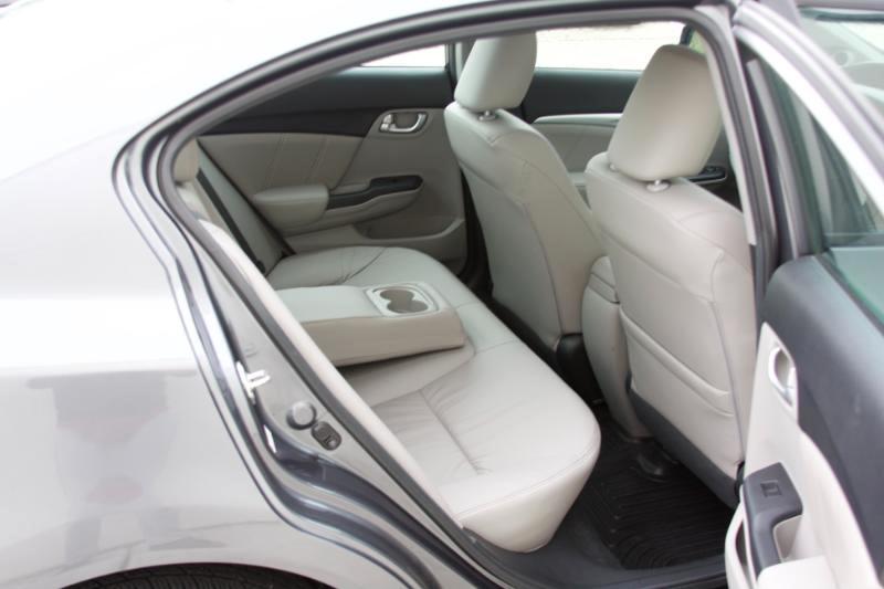 Honda Civic EX-L Sedan 5-Speed AT 2013