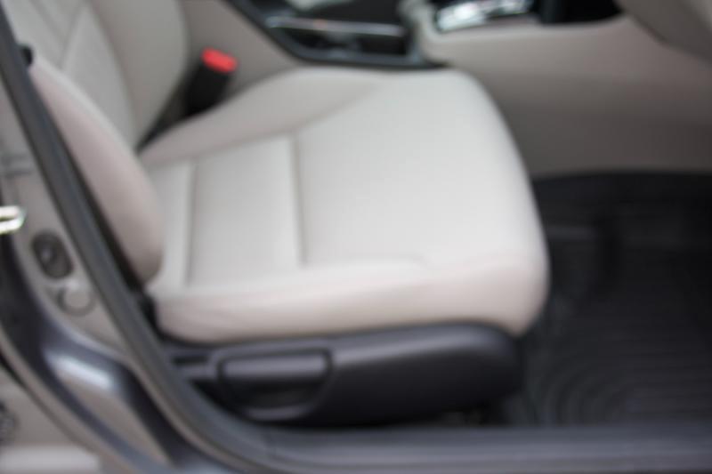 Honda Civic EX-L Sedan 5-Speed AT 2013