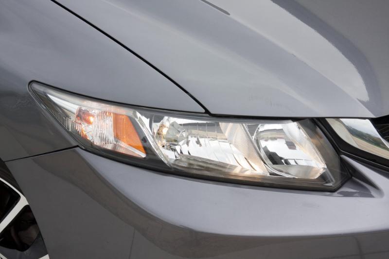 Honda Civic EX-L Sedan 5-Speed AT 2013