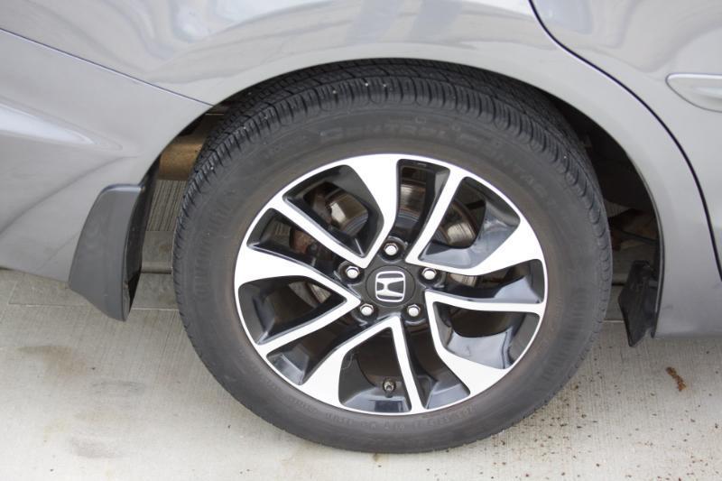 Honda Civic EX-L Sedan 5-Speed AT 2013