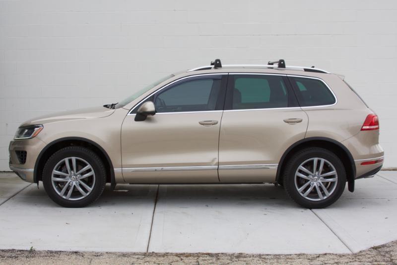 Volkswagen Touareg TDI Sport w/Technology 2016