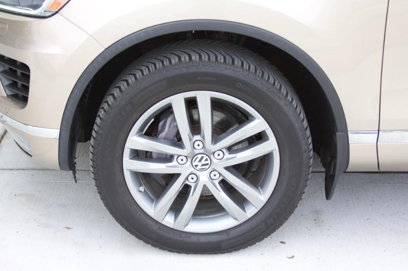 Volkswagen Touareg TDI Sport w/Technology 2016