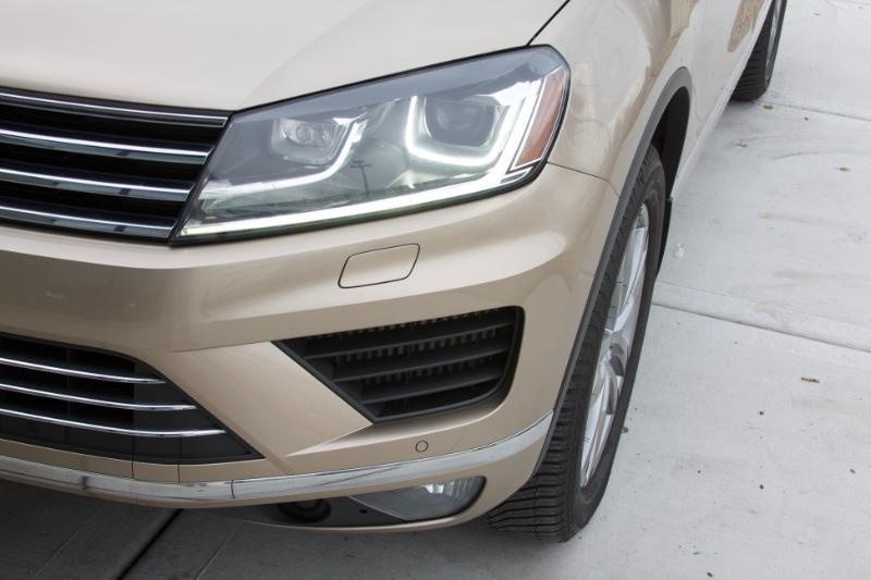 Volkswagen Touareg TDI Sport w/Technology 2016