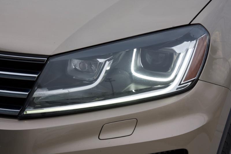 Volkswagen Touareg TDI Sport w/Technology 2016