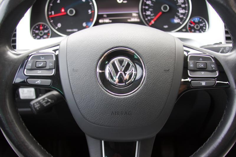 Volkswagen Touareg TDI Sport w/Technology 2016