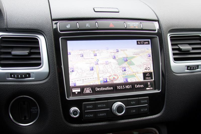 Volkswagen Touareg TDI Sport w/Technology 2016