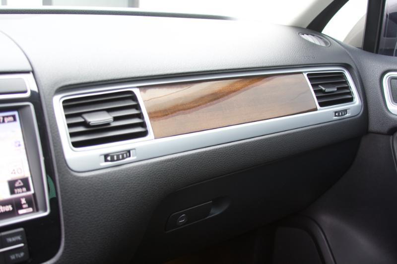 Volkswagen Touareg TDI Sport w/Technology 2016