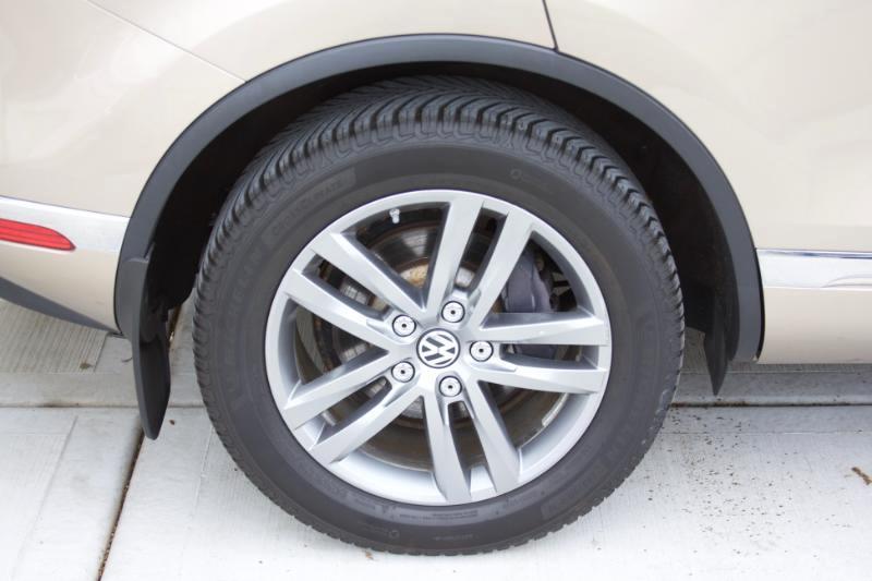 Volkswagen Touareg TDI Sport w/Technology 2016