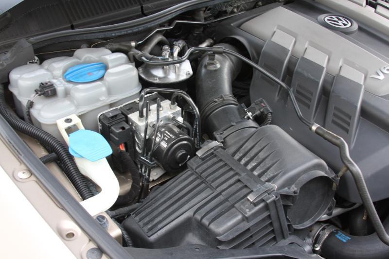 Volkswagen Touareg TDI Sport w/Technology 2016