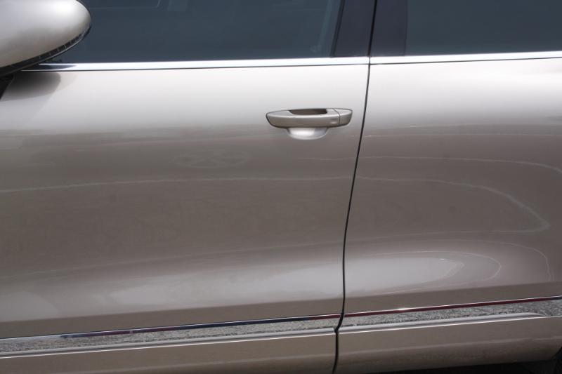 Volkswagen Touareg TDI Sport w/Technology 2016