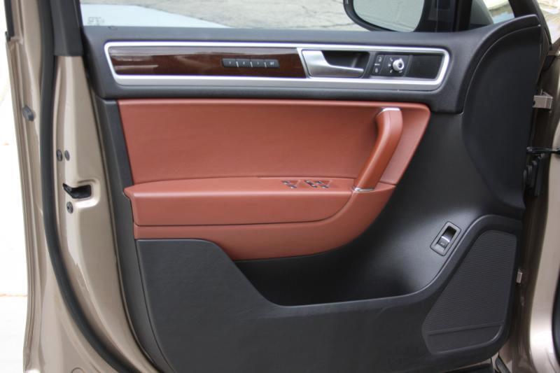 Volkswagen Touareg  2016