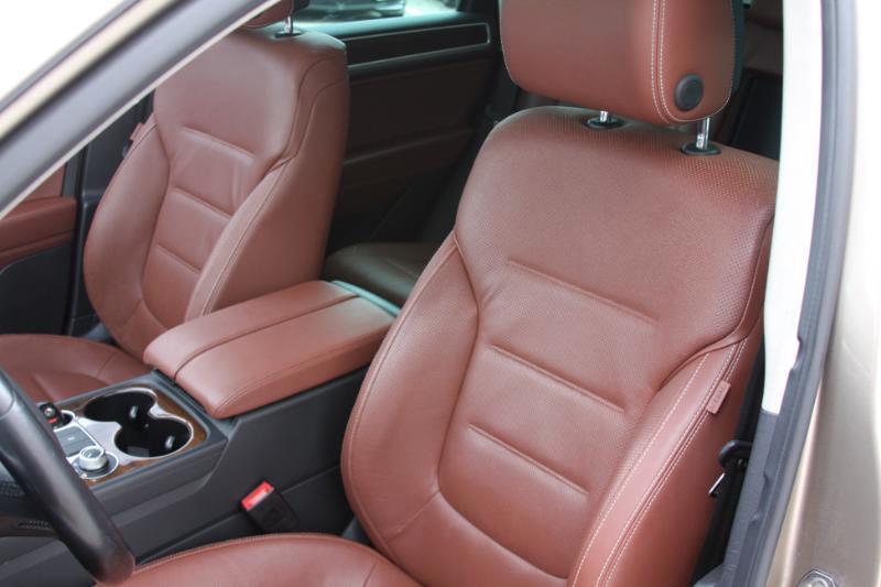 Volkswagen Touareg  2016