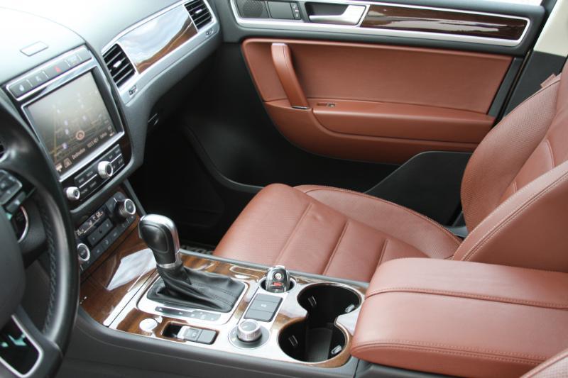 Volkswagen Touareg  2016