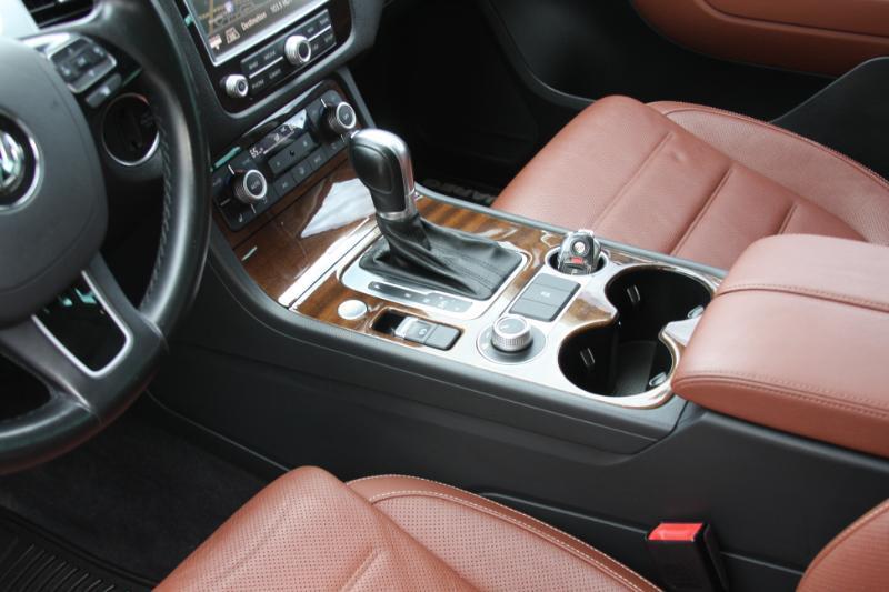 Volkswagen Touareg  2016