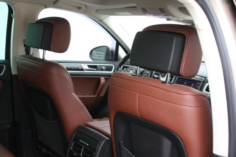 Volkswagen Touareg  2016