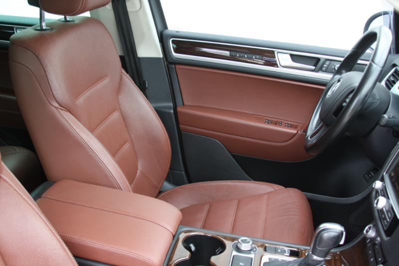 Volkswagen Touareg  2016
