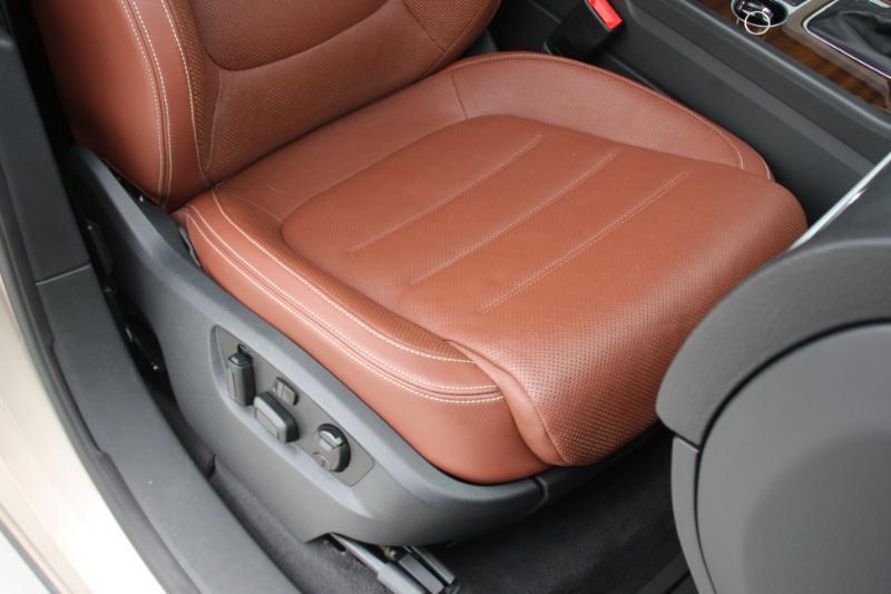 Volkswagen Touareg  2016