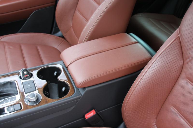 Volkswagen Touareg  2016