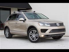 2016 Volkswagen Touareg 