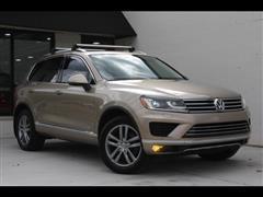 2016 Volkswagen Touareg 
