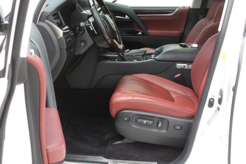 Lexus LX 570 Sport Utility 2016