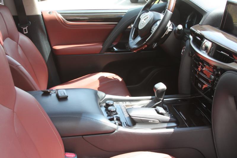 Lexus LX 570 Sport Utility 2016