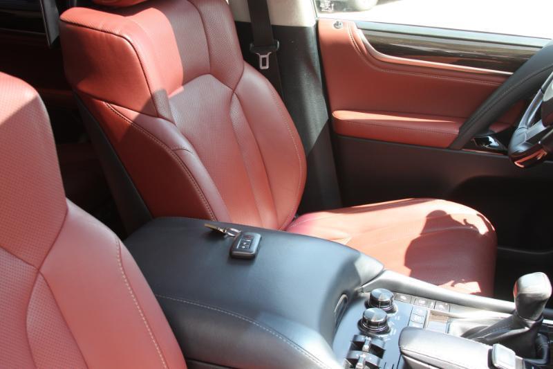 Lexus LX 570 Sport Utility 2016