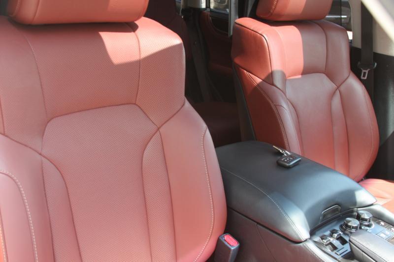 Lexus LX 570 Sport Utility 2016