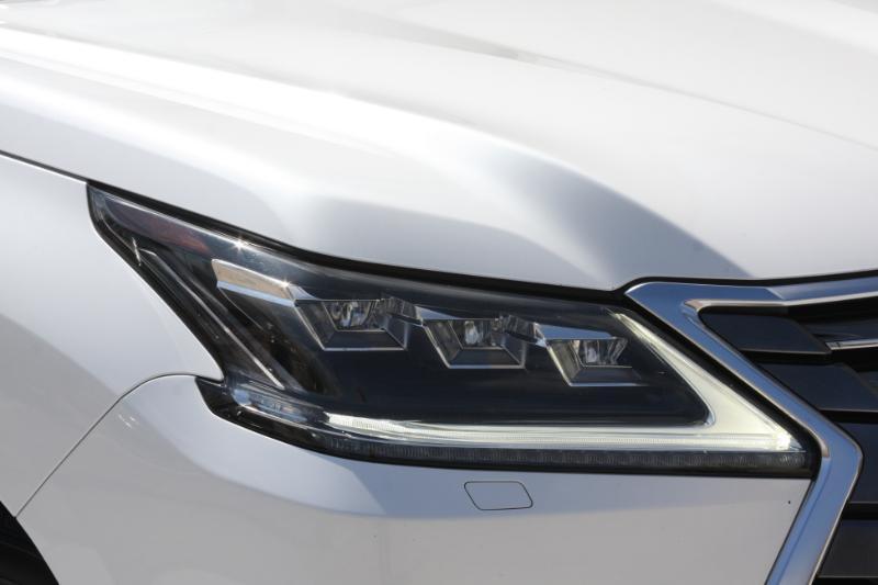 Lexus LX 570 Sport Utility 2016