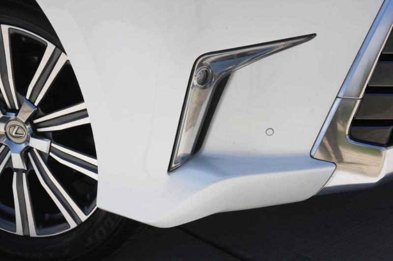 Lexus LX 570 Sport Utility 2016