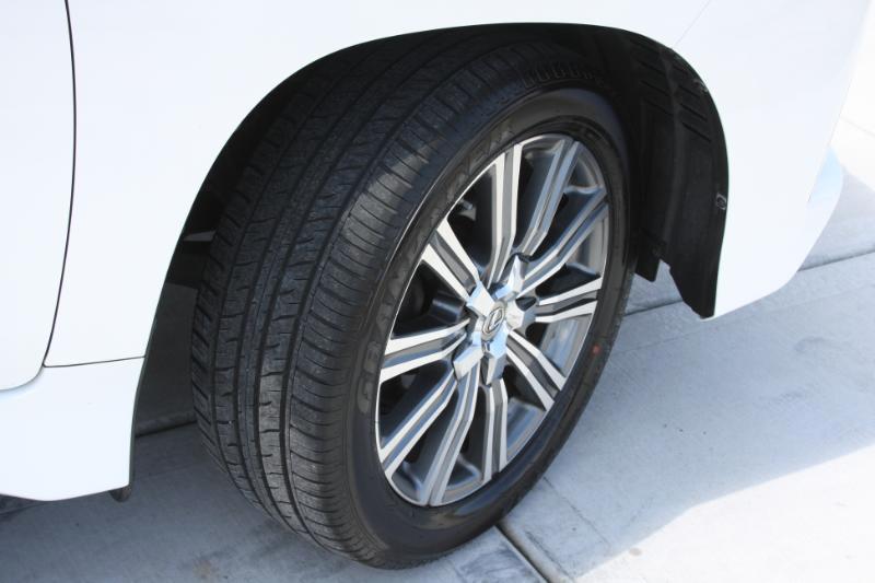 Lexus LX 570 Sport Utility 2016