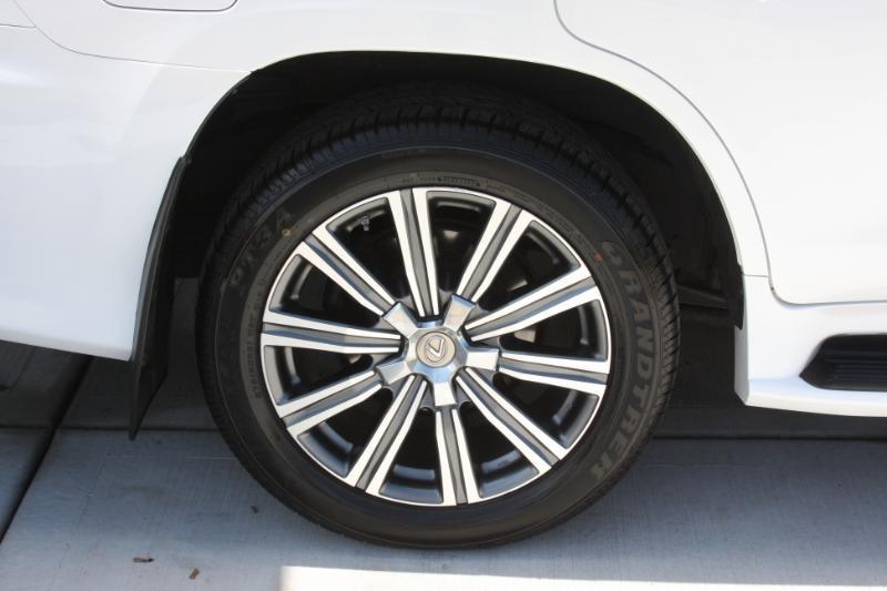 Lexus LX 570 Sport Utility 2016