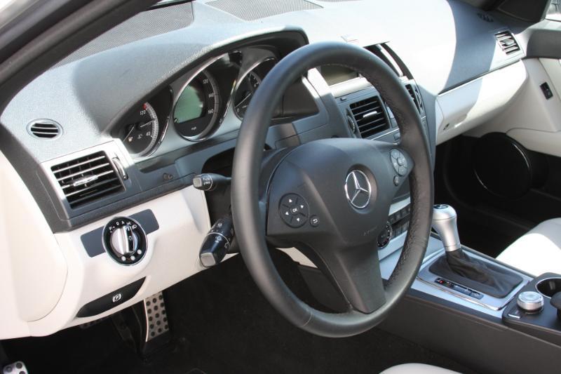 Mercedes-Benz C-Class C300 4MATIC Sport Sedan 2009