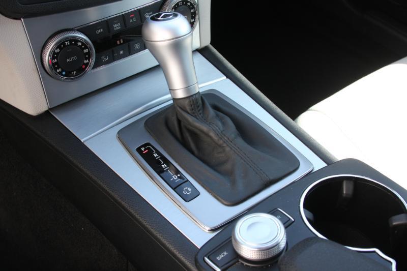 Mercedes-Benz C-Class C300 4MATIC Sport Sedan 2009