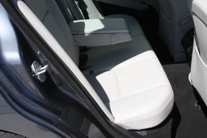 Mercedes-Benz C-Class C300 4MATIC Sport Sedan 2009