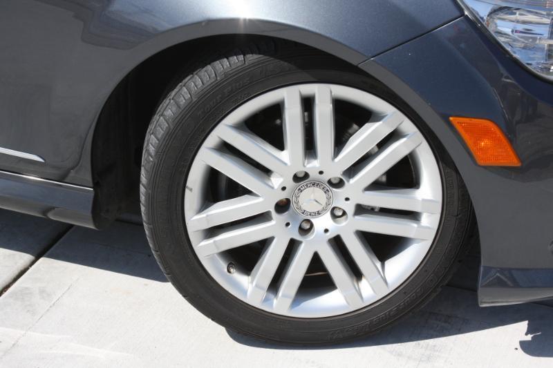 Mercedes-Benz C-Class C300 4MATIC Sport Sedan 2009