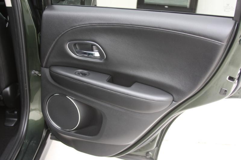 Honda HR-V EX-L w/Navigation 4WD CVT 2016