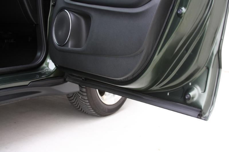 Honda HR-V EX-L w/Navigation 4WD CVT 2016