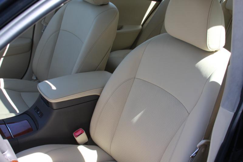 Lexus ES 350 Sedan 2011