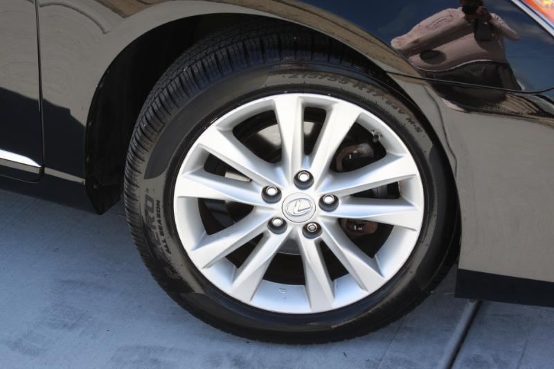 Lexus ES 350 Sedan 2011